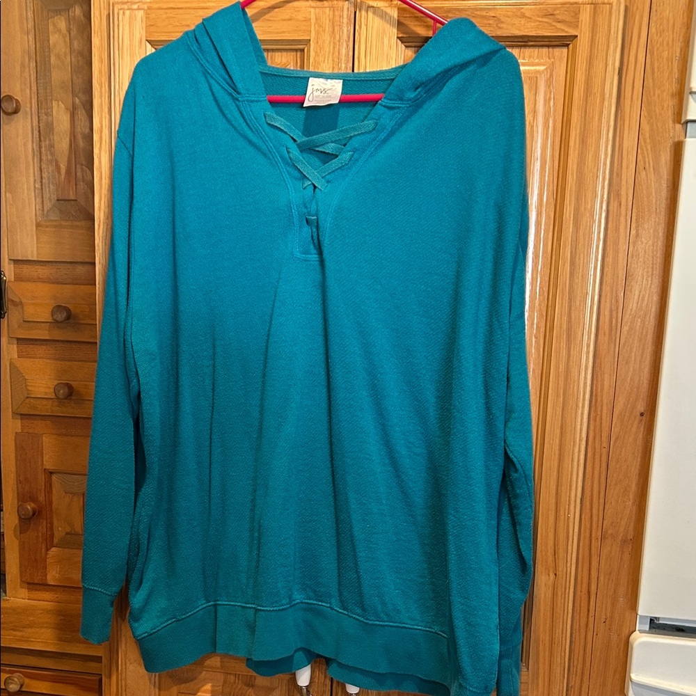 Just My Size hooded lightweight long sleeve sweatshirt. Pretty teal color. 3X